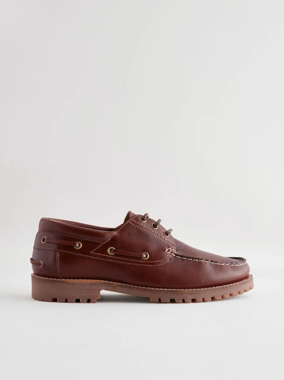 Marron fauve - Chaussures bateau en cuir à semelle crantée