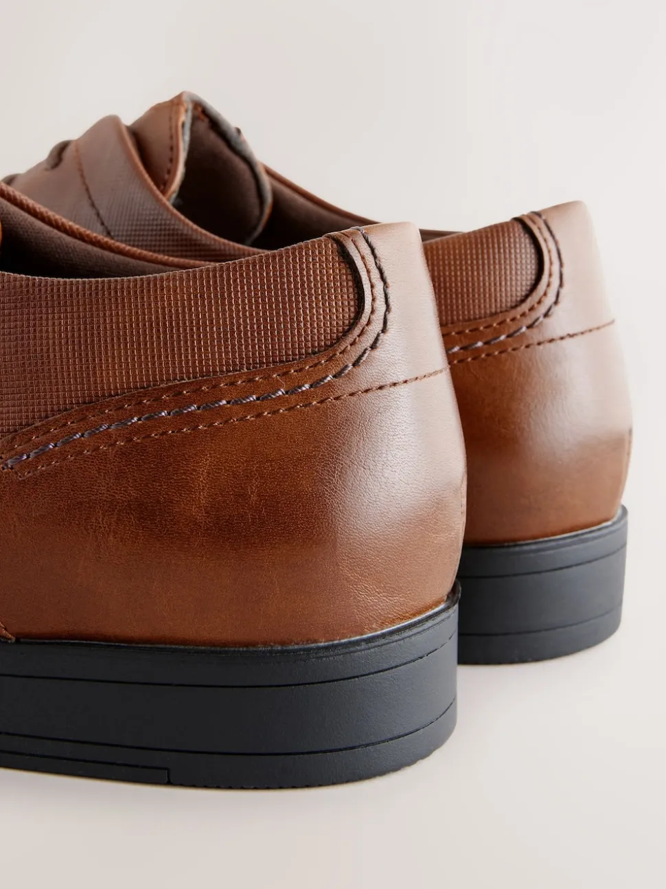 Marron fauve - Coupe classique - Chaussures Derby à lacets