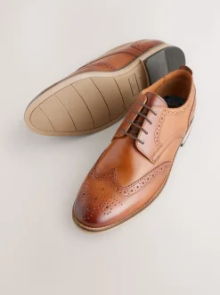 Marron fauve - Coupe large - Chaussures Brogue en cuir à semelle contrastante