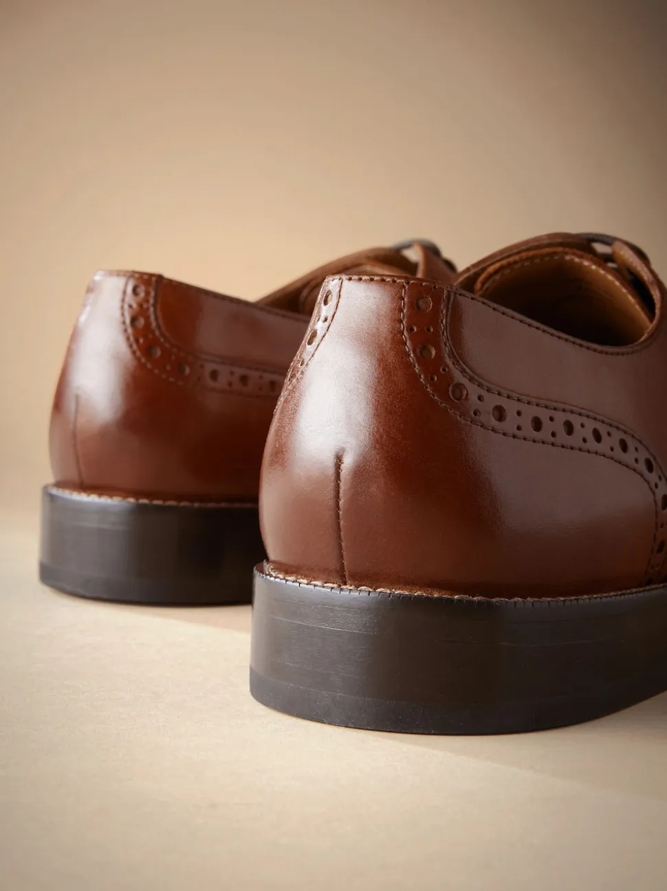 Marron fauve - Coupe large - Chaussures Signature Brogue Wingcap en cuir italien