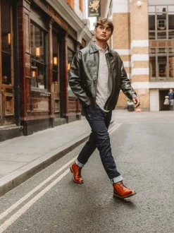 Marron fauve brûlé - Base London Bristol Brogue Boot