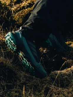 Noir - adidas Baskets de randonnée Terrex Skychaser AX5 GORE-TEX