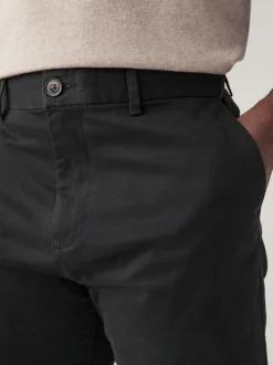 Noir - Ajustement droit - Short chino stretch
