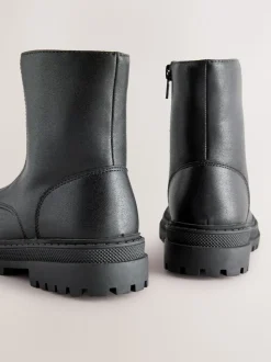 Noir - Bottines zippées sur le devant