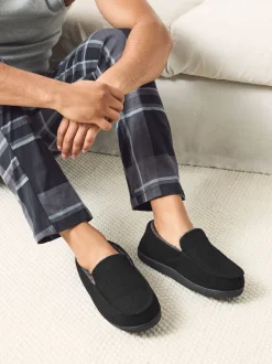 Noir - Chaussons texturés à dos fermé