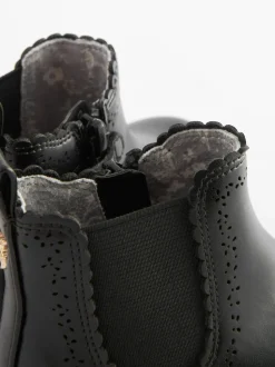 Noir - Chelsea Ankle Boots