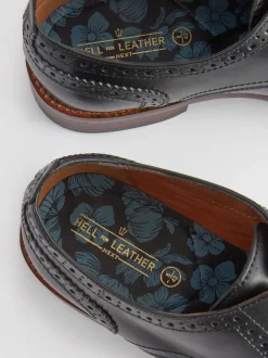 Noir - Coupe large - Chaussures Brogue en cuir à semelle contrastante