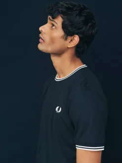 Noir - Fred Perry T-shirt à logo à deux pointes