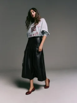 Noir - Jupe kilt mi-longue en similicuir