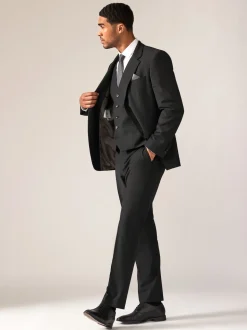 Noir - Laine Blend Motion Flex Costume Gilet