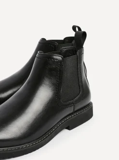 Noir - Linzi Bottes Alessandro Chelsea