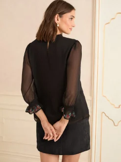 Noir - Love & Roses Chemisier orné de manches flûte 3/4