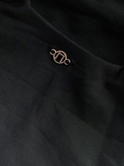 Noir - Maillot de bain plongeant et galbant avec contrôle du ventre