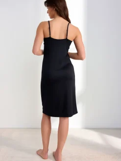 Noir - Microfibre Comfort Slip