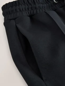 Noir - N. Premium Joggings doux au toucher Scuba Coupe ajustée Open