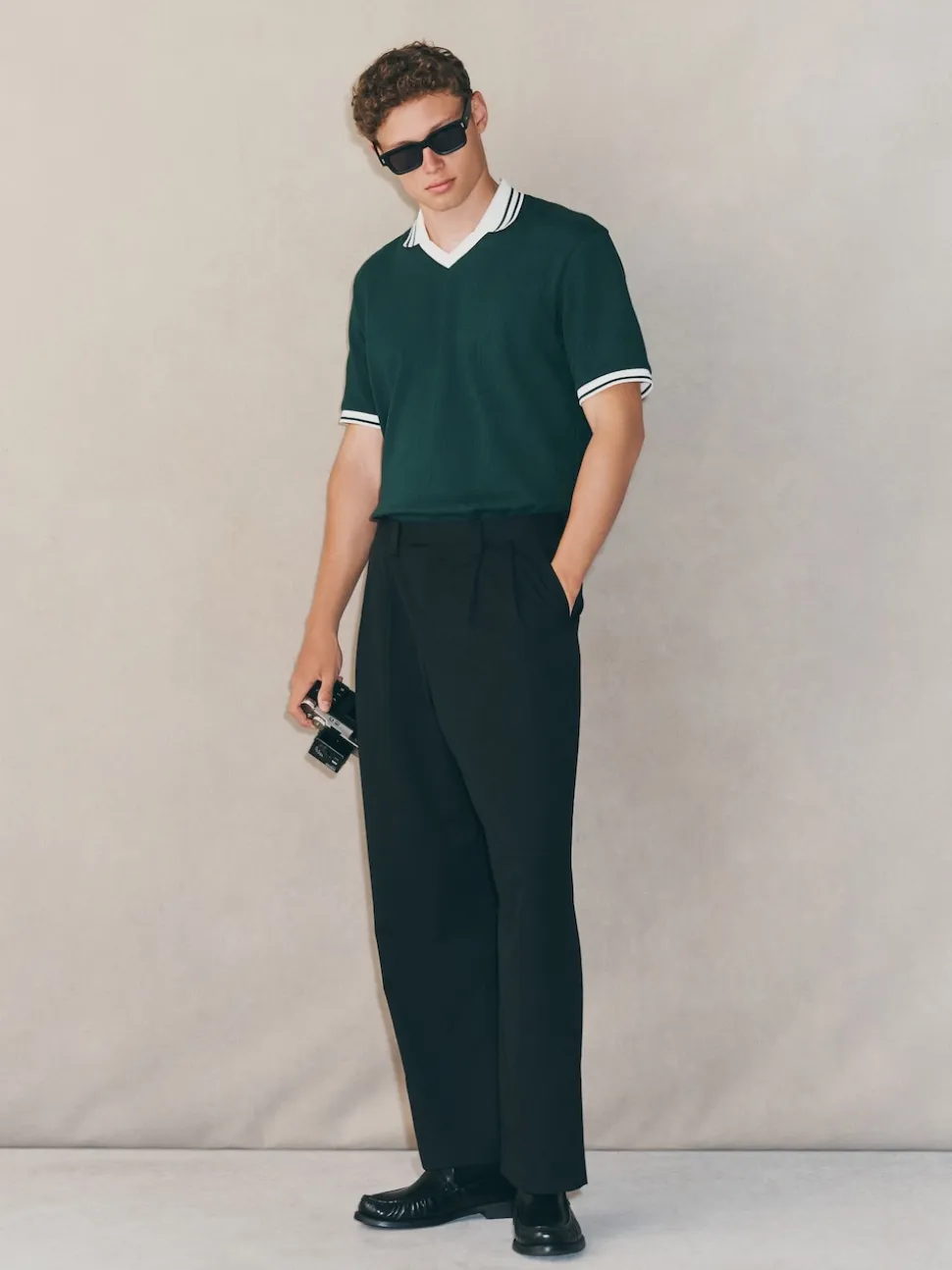 Noir - Pantalons habillés à coupe large EDIT à double plis