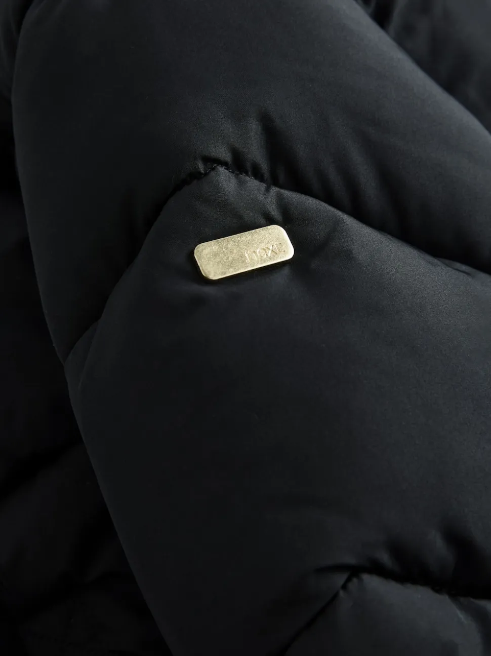 Noir - Résistant à la douche Faux Fur Lined À capuche Doudounes (3-16yrs)