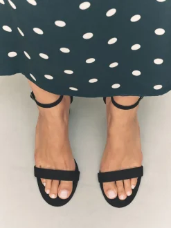 Noir - Sandales à talons carrés