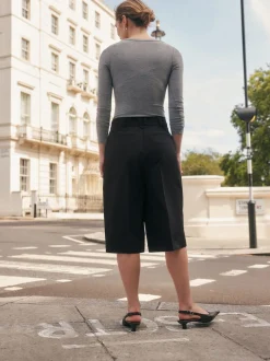 Noir - Short long élégant