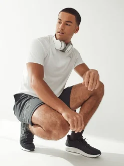 Noir - Short Under Armour en tissu technique à imprimé graphique