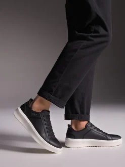 Noir - Skechers Court Break Double Vented Slip In Trainers
