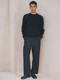 Noir - Sweat-shirt N. Premium en coton riche, coupe décontractée mi-épaisse