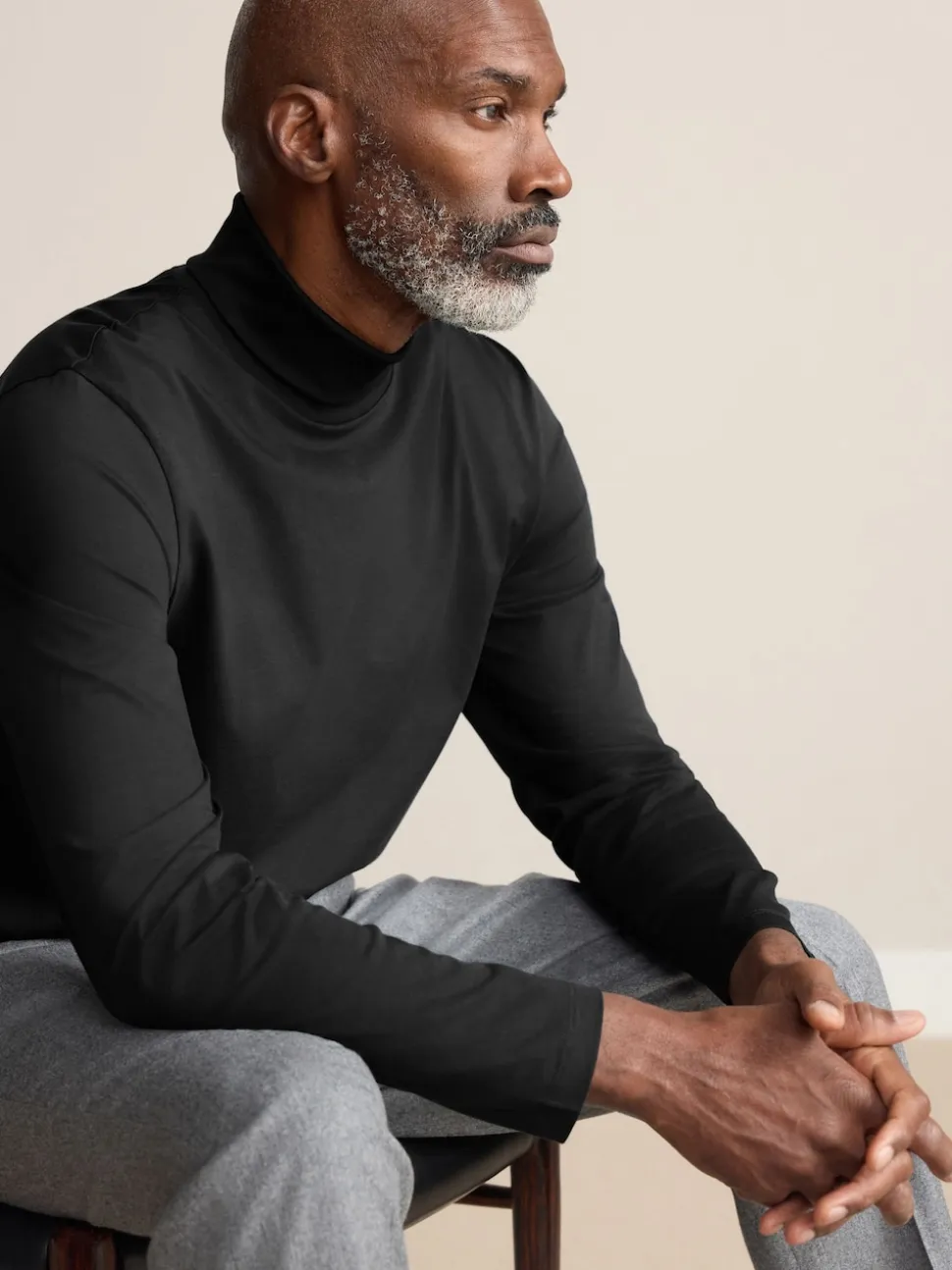 Noir - T-shirt en coton à manches longues et col roulé Signature SUPIMA®