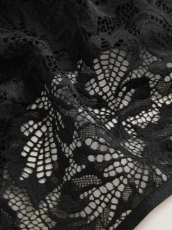 Noir/Blanc/Nu - Lot de 3 culottes NVPL en dentelle sur le devant