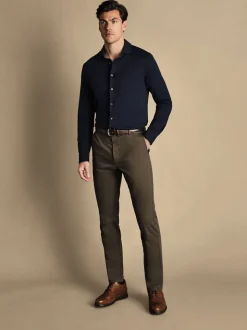 Pantalon chino Charles Tyrwhitt Français Classic Fit Ultimate sans fer