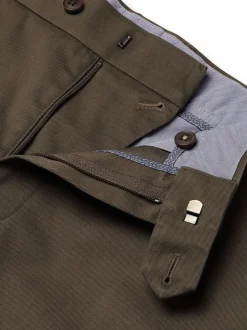 Pantalon chino Charles Tyrwhitt Français Classic Fit Ultimate sans fer
