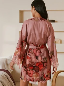 Peignoir B by Ted Baker en satin rose