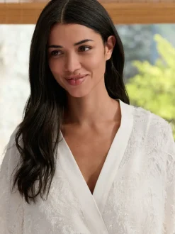 Peignoir B by Ted Baker ivoire à plumes