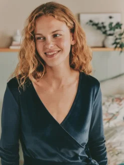 Pyjama Laura Ashley cache-cœur confortable