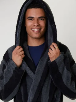 Robe de chambre Loungeable à rayures sherpa à capuche