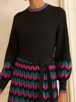 Robe mi-longue Love & Roses en maille festonnée