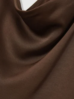 Robe nuisette Reiss Maisley en satin à col bénitier