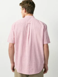 Rose - Col grand-père. - Chemise à manches courtes en lin et coton mélangés