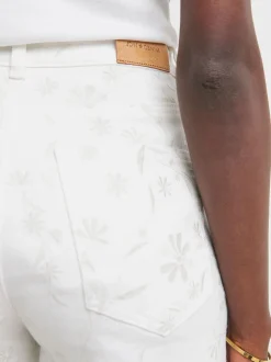Shorts JD Williams en Denim Brodé Fleuri