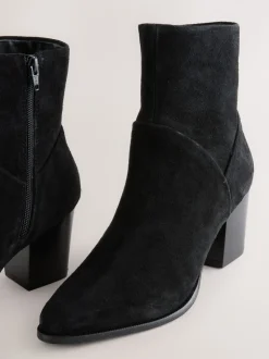 Suede noire - Bottines western à talons carrés