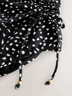 Tache noire/blanche - Maillot de bain gainant le ventre froncé