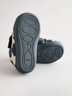 Étoile grise - Chaussons à fermeture scratch et semelles cuvette