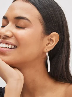 Tonalité argentée - Boucles d'oreilles traversantes