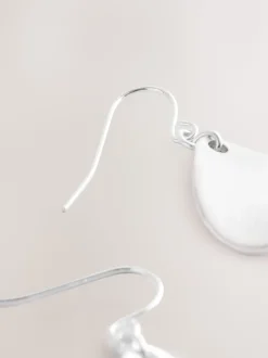 Tonalité argentée - Pendants d'oreilles pétales