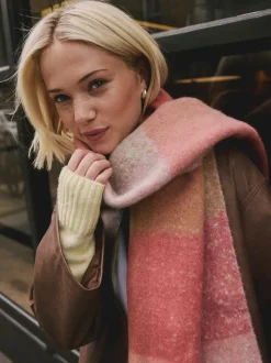 Vérification rose - Écharpe couverture brossée épaisse